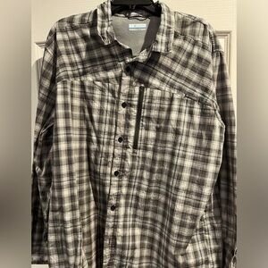 Men’s Columbia plaid long sleeve